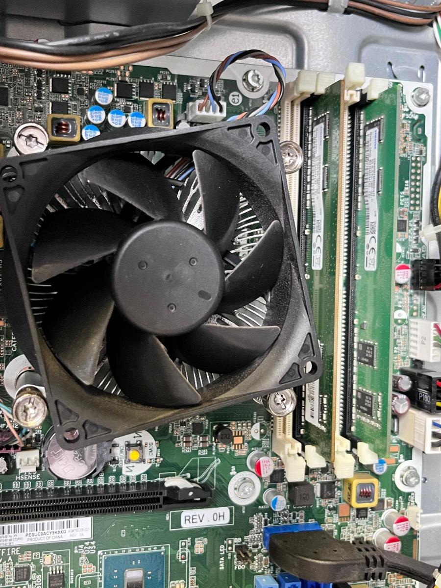 HP EliteDesk 800 G2 Tower